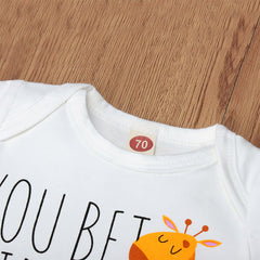 "You Bet Giraffe I'm Cute"Lovely Letters Giraffe Printed Short-sleeve Baby Romper