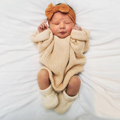 Haut bébé à manches longues de couleur unie