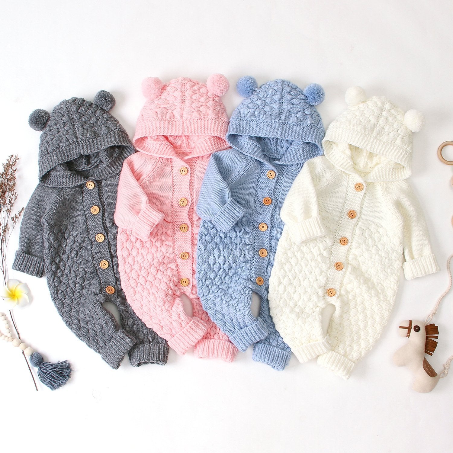 Combinaison tricotée à capuche d'hiver Bear Design