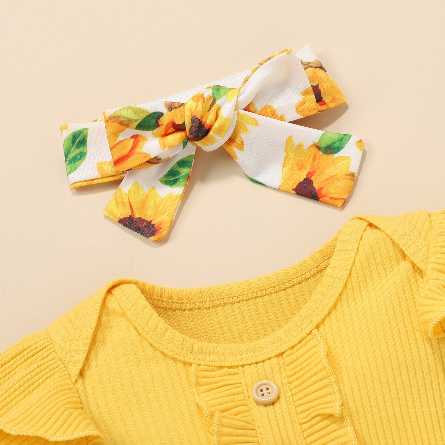 Conjunto de 3 peças de bebê com estampa de girassol lindo