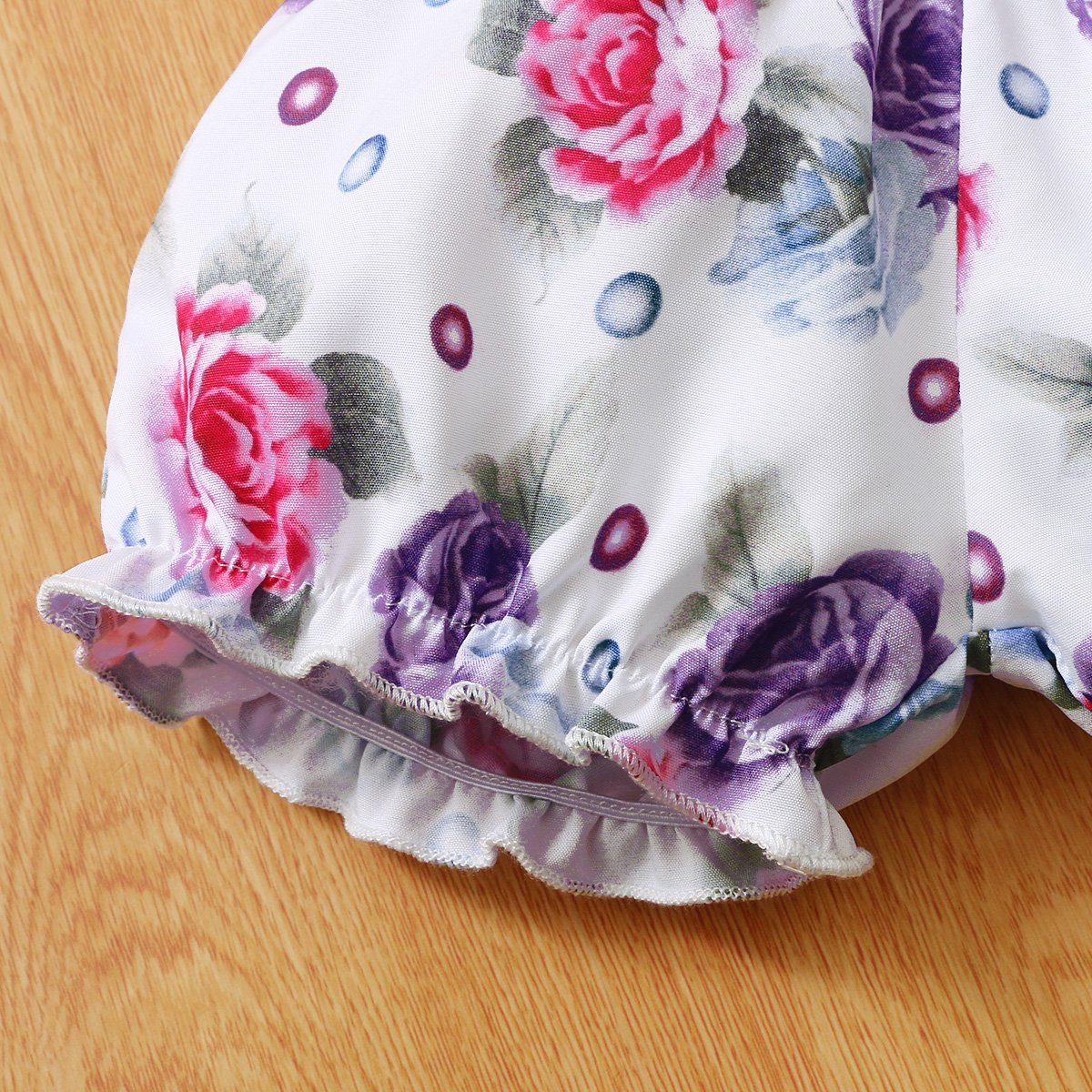 Conjunto de bebê com estampa floral sólida 3 peças adorável