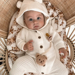 Jolie combinaison à capuche à manches longues pour bébé de couleur unie