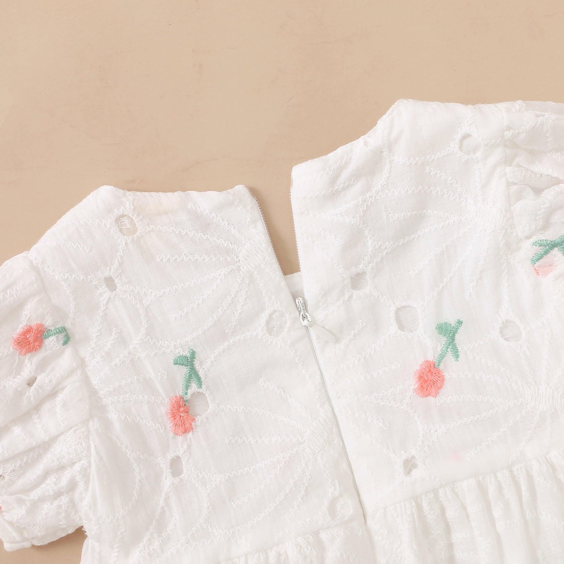 Conjunto de bebê com estampa floral adorável 3 peças
