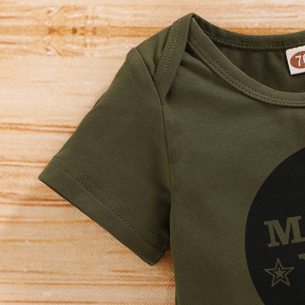 "MAMA'S BOY" Camouflage Printed Baby Set