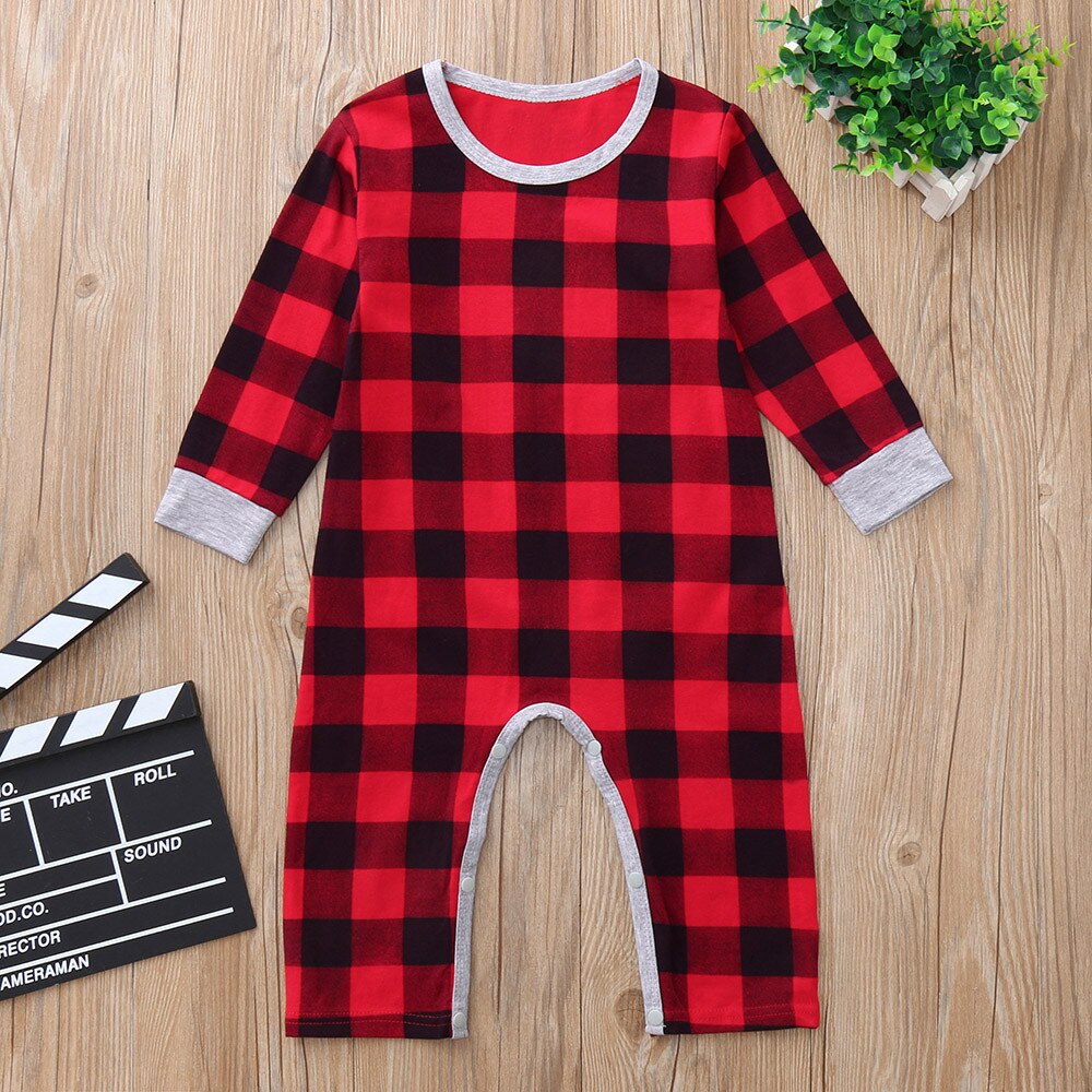 Macacão de bebê estampado xadrez fofo de Papai Noel