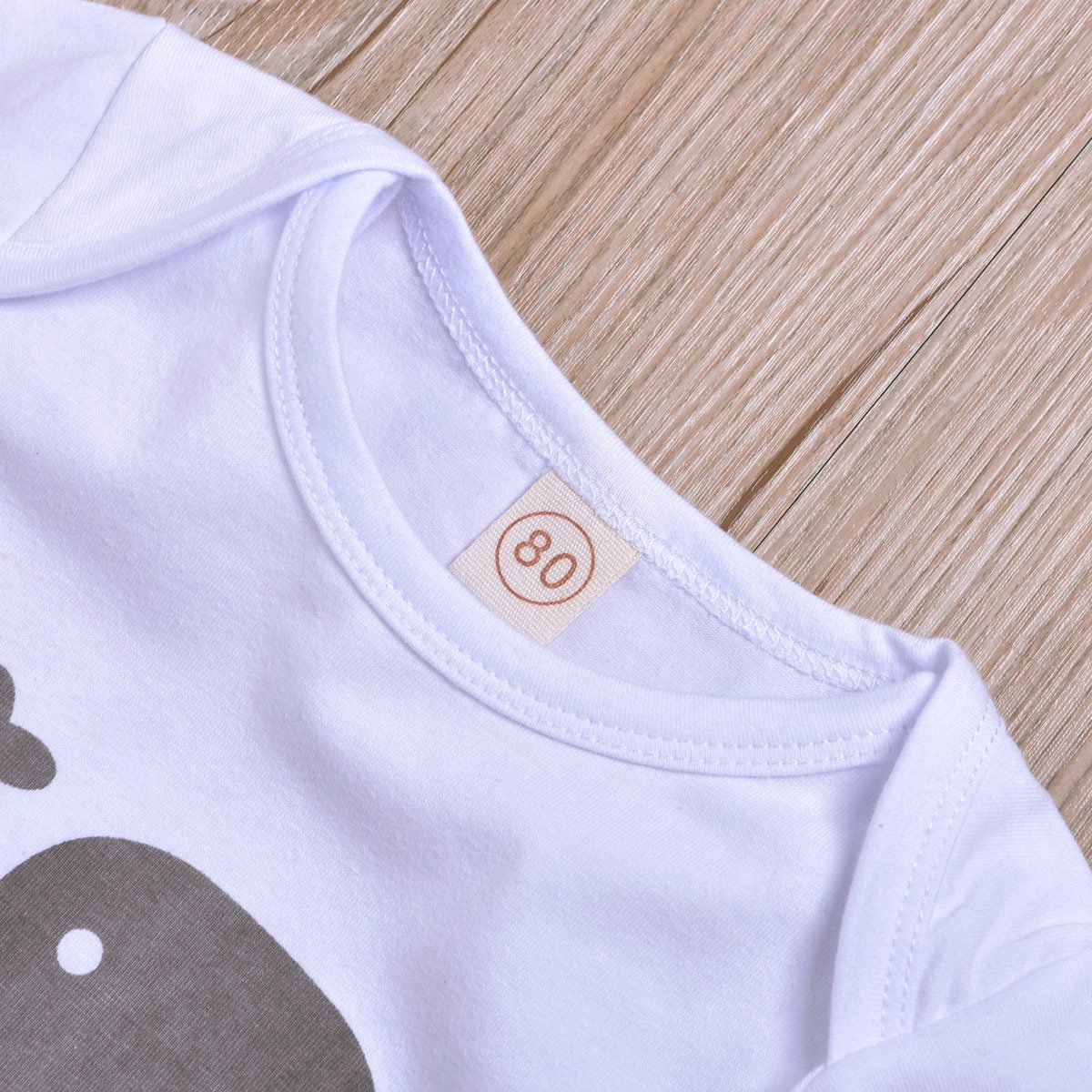 Haut, pantalon et chapeau imprimé éléphant